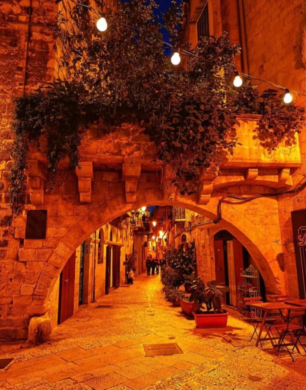 L'Incanto Del Borgo Antico- Locazione Turistica Bari Exterior foto